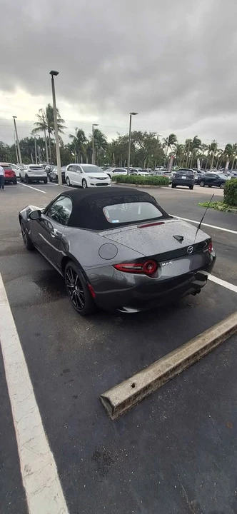 2025 Mazda ND MX-5 Miata - Image 4 of 10