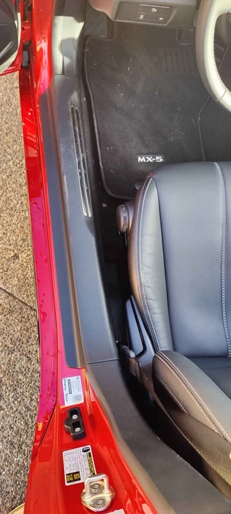 2025 Mazda ND MX-5 Miata - Image 14 of 20