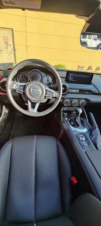2025 Mazda ND MX-5 Miata - Image 9 of 20
