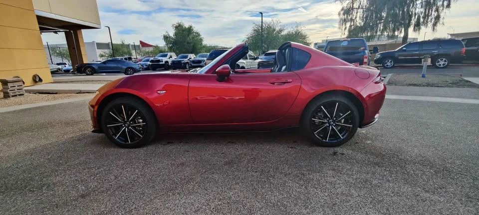 2025 Mazda ND MX-5 Miata - Image 4 of 20