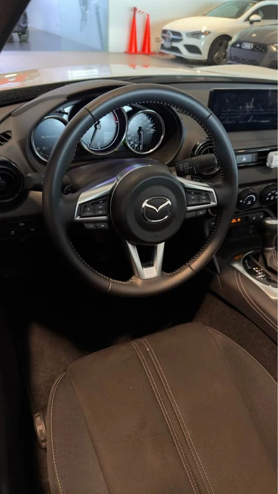 2025 Mazda ND MX-5 Miata - Image 7 of 8