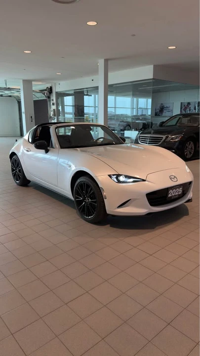 2025 Mazda ND MX-5 Miata - Image 3 of 8