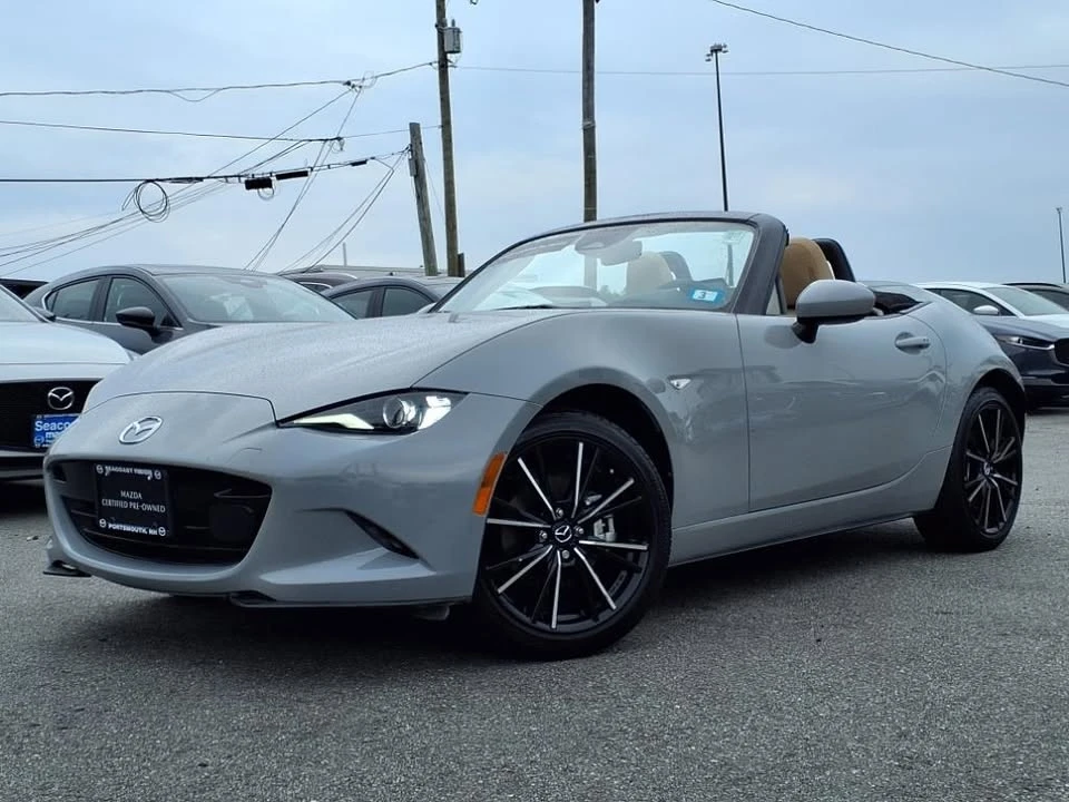 2025 Mazda ND MX-5 Miata - Image 2 of 19