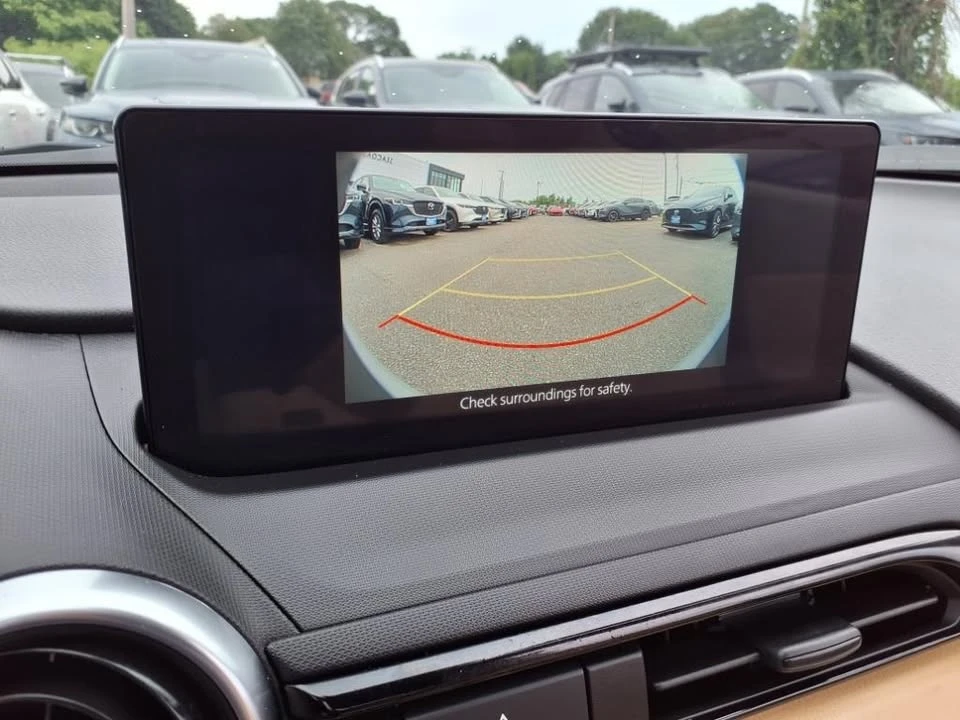 2025 Mazda ND MX-5 Miata - Image 15 of 19