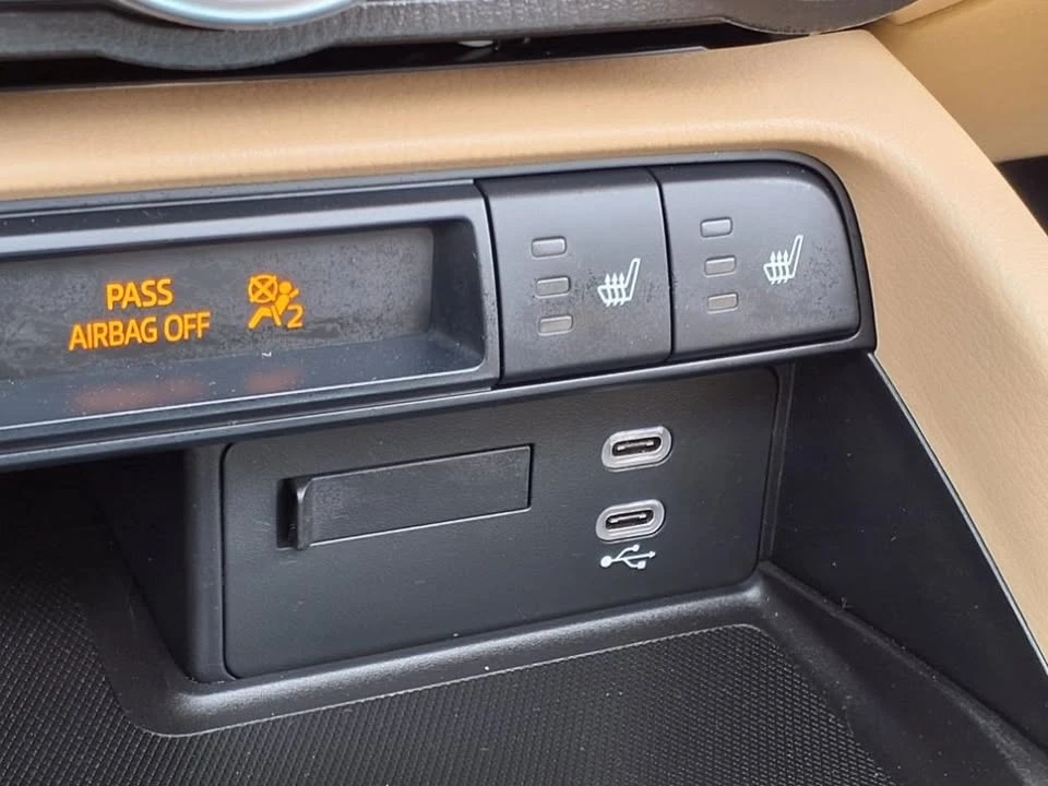 2025 Mazda ND MX-5 Miata - Image 17 of 19