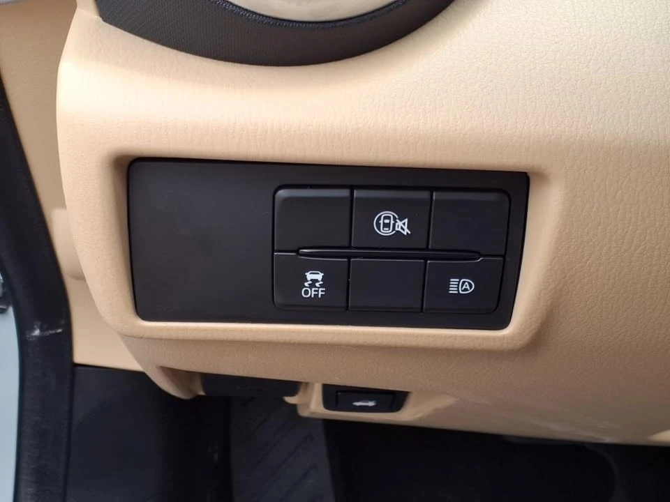 2025 Mazda ND MX-5 Miata - Image 11 of 19