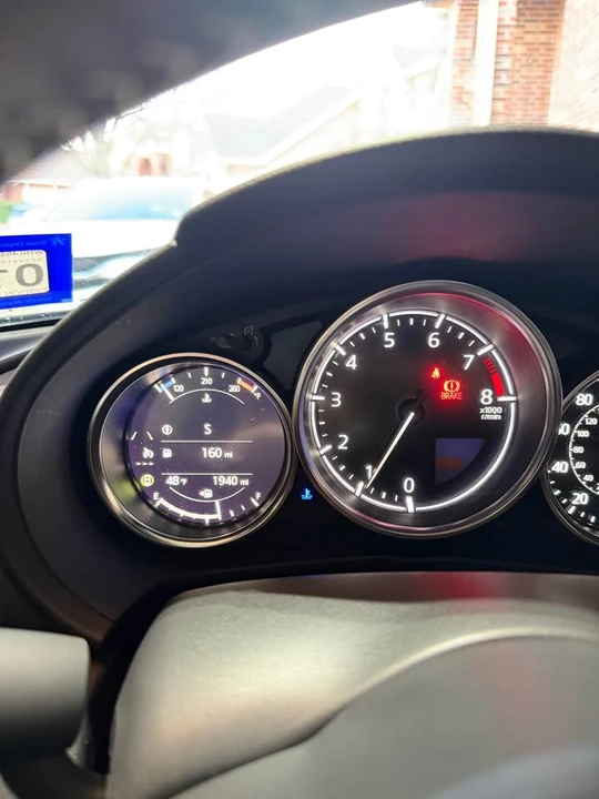 2025 Mazda ND MX-5 Miata - Image 7 of 11