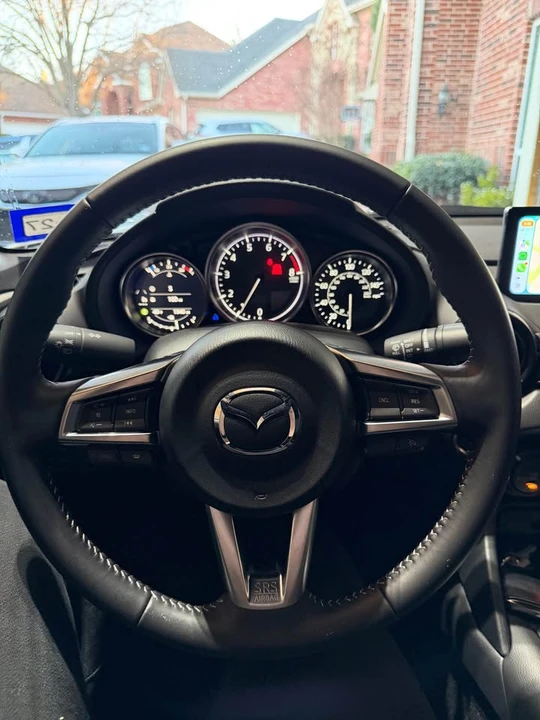 2025 Mazda ND MX-5 Miata - Image 6 of 11