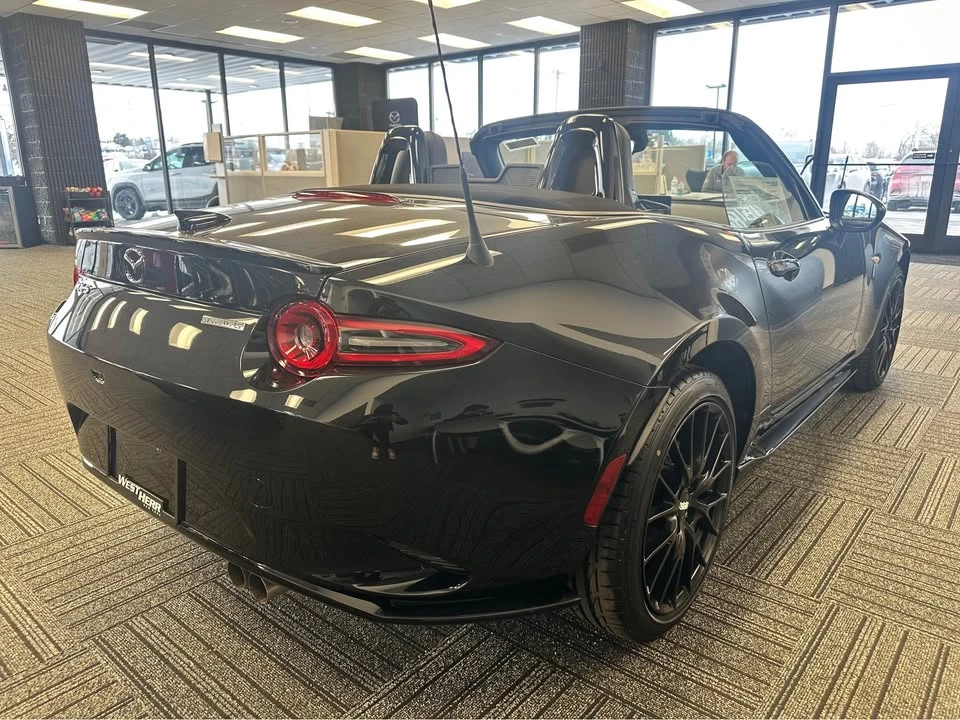 2025 Mazda ND MX-5 Miata - Image 8 of 9