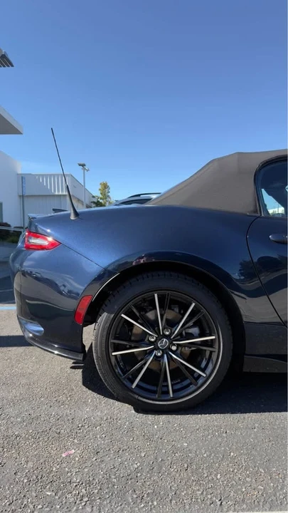 2025 Mazda ND MX-5 Miata - Image 3 of 7
