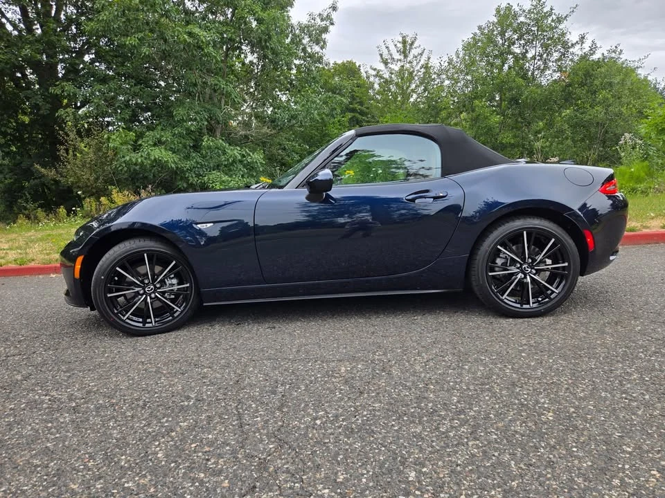 2025 Mazda ND MX-5 Miata - Image 4 of 15
