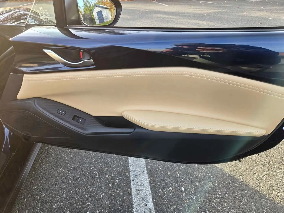2025 Mazda ND MX-5 Miata - Image 12 of 15