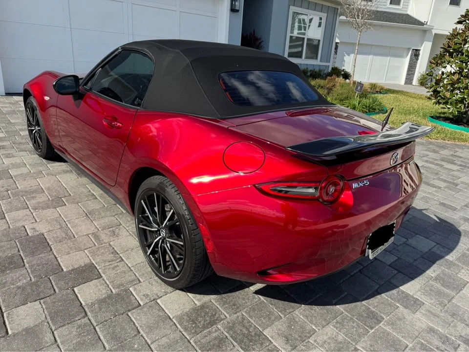 2025 Mazda ND MX-5 Miata - Image 7 of 12