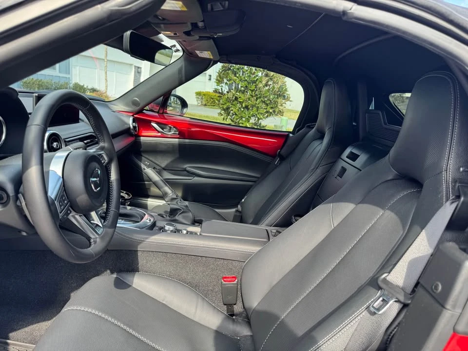 2025 Mazda ND MX-5 Miata - Image 10 of 12