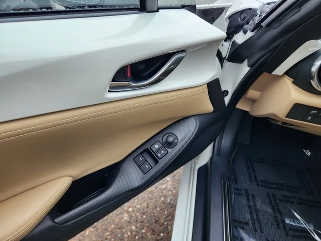 2025 Mazda ND MX-5 Miata - Image 6 of 20