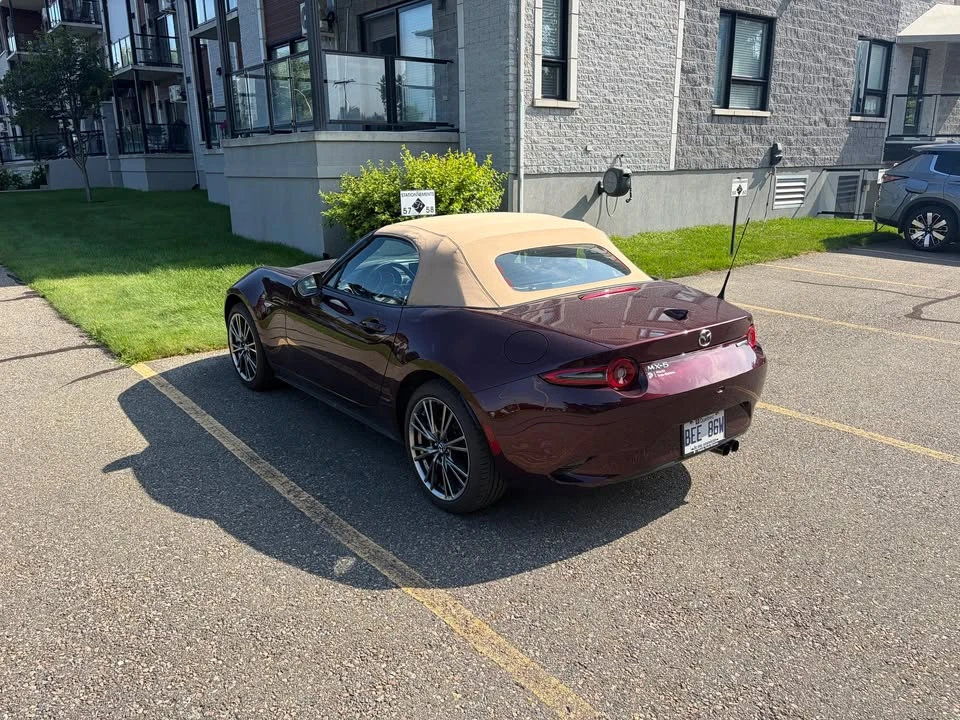 2025 Mazda ND MX-5 Miata - Image 11 of 13