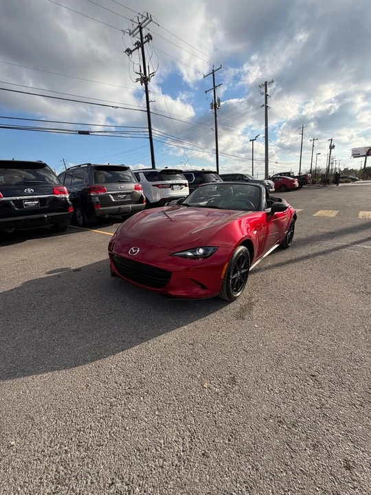 2025 Mazda ND MX-5 Miata - Image 3 of 10