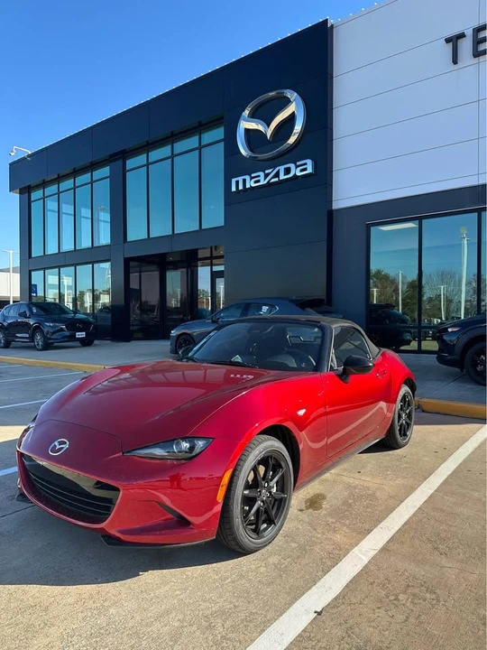 2025 Mazda ND MX-5 Miata - Image 4 of 9