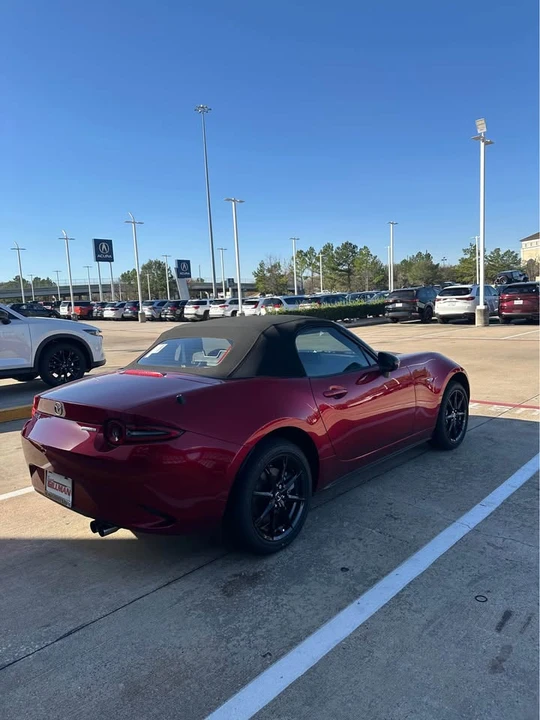 2025 Mazda ND MX-5 Miata - Image 2 of 9