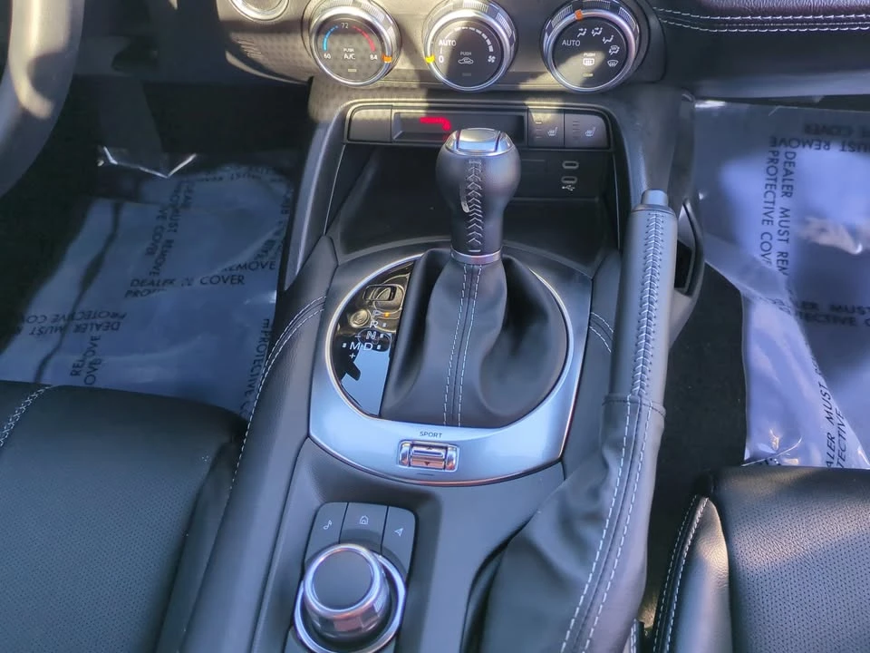 2025 Mazda ND MX-5 Miata - Image 9 of 11