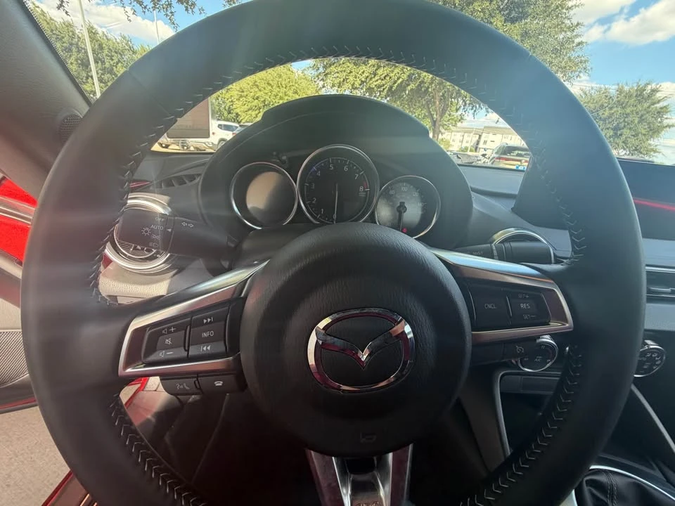 2025 Mazda ND MX-5 Miata - Image 7 of 9