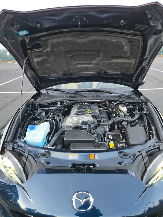 2025 Mazda ND MX-5 Miata - Image 12 of 19