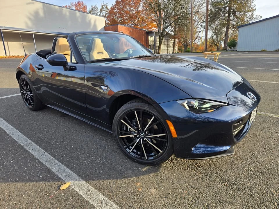 2025 Mazda ND MX-5 Miata - Image 2 of 19