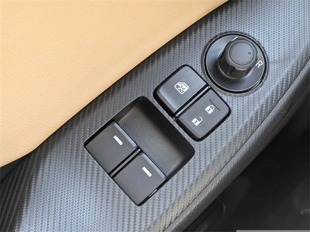 2025 Mazda ND MX-5 Miata - Image 15 of 18