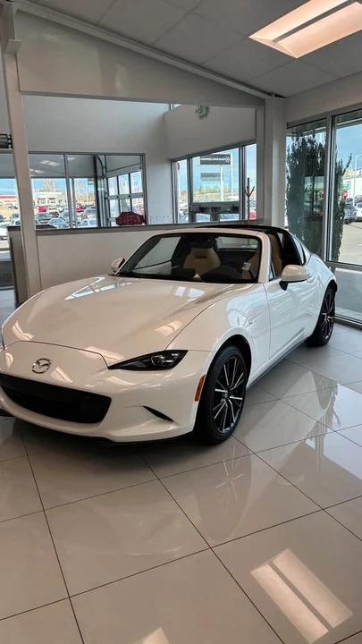 2025 Mazda ND MX-5 Miata - Image 2 of 7
