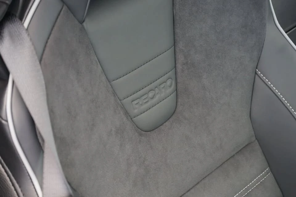 2025 Mazda ND MX-5 Miata - Image 12 of 19