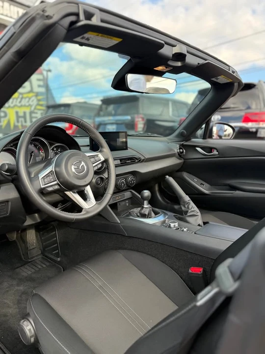 2025 Mazda ND MX-5 Miata - Image 8 of 9