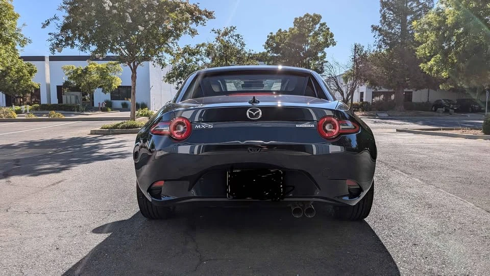 2025 Mazda ND MX-5 Miata - Image 6 of 8