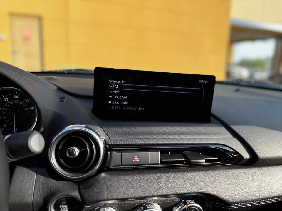 2025 Mazda ND MX-5 Miata - Image 14 of 18