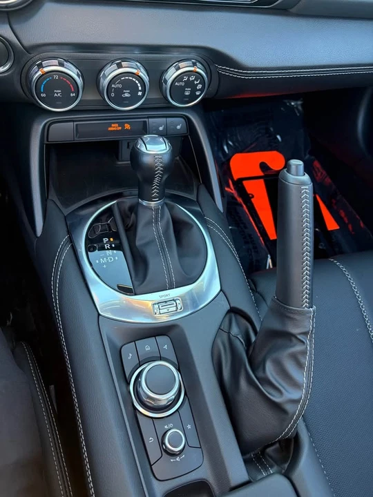 2025 Mazda ND MX-5 Miata - Image 4 of 10