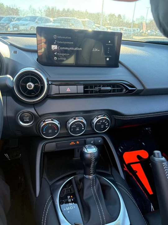 2025 Mazda ND MX-5 Miata - Image 3 of 10