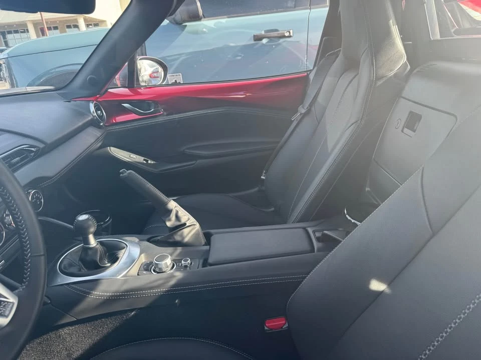 2025 Mazda ND MX-5 Miata - Image 6 of 6