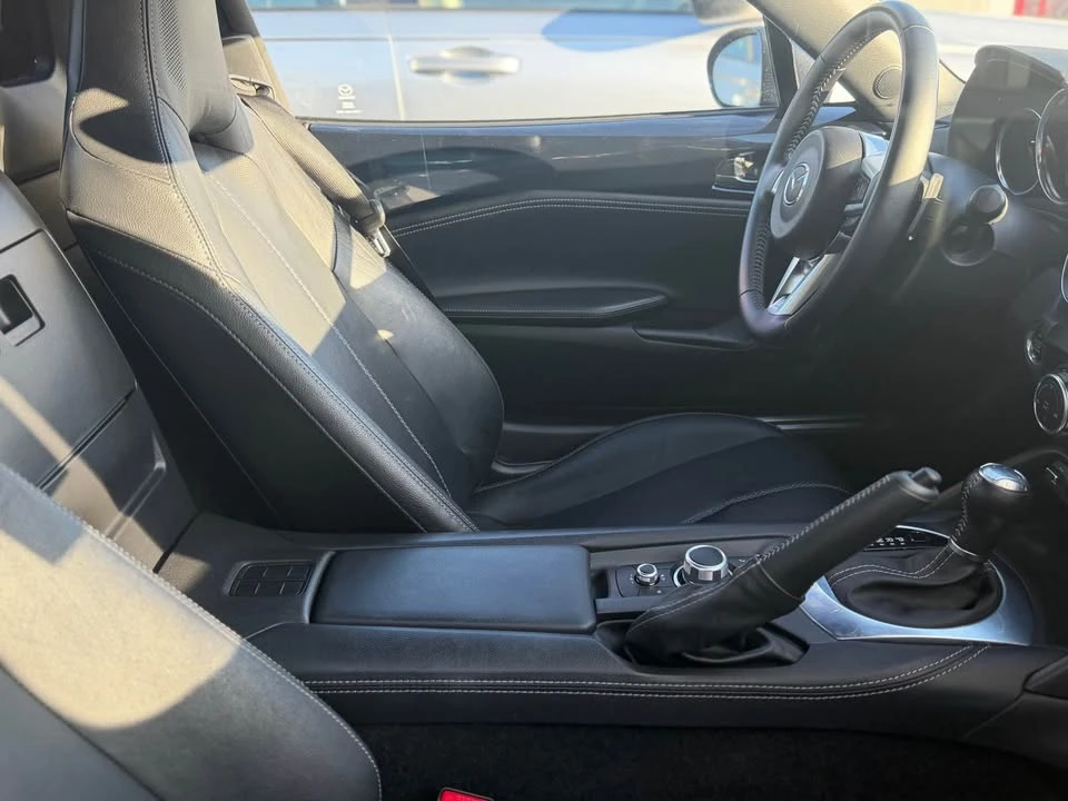 2025 Mazda ND MX-5 Miata - Image 2 of 5