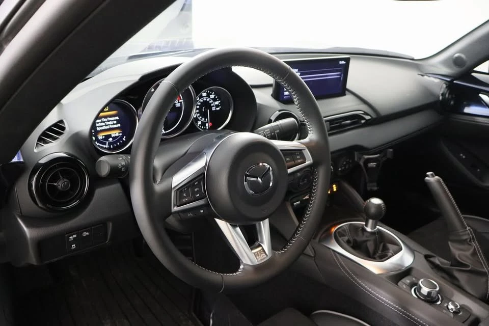 2025 Mazda ND MX-5 Miata - Image 9 of 10