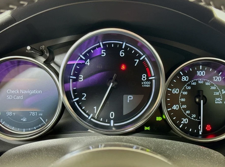 2025 Mazda ND MX-5 Miata - Image 10 of 18