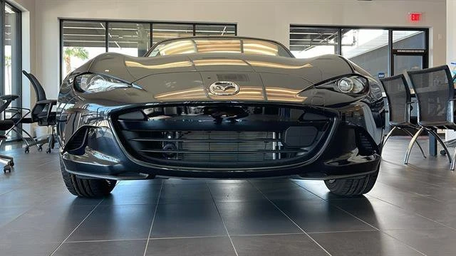 2025 Mazda ND MX-5 Miata - Image 5 of 20
