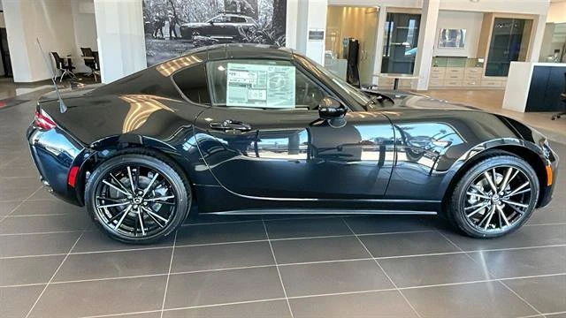 2025 Mazda ND MX-5 Miata - Image 6 of 20