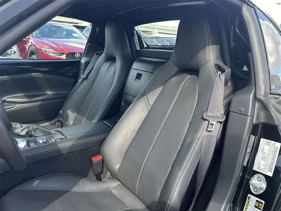 2025 Mazda ND MX-5 Miata - Image 10 of 20