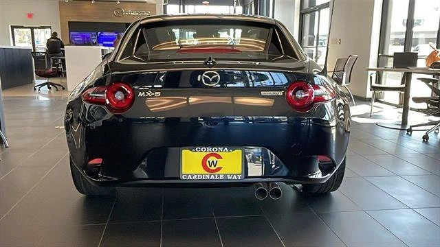 2025 Mazda ND MX-5 Miata - Image 9 of 20