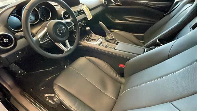 2025 Mazda ND MX-5 Miata - Image 14 of 20
