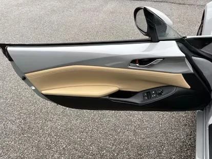 2025 Mazda ND MX-5 Miata - Image 8 of 12