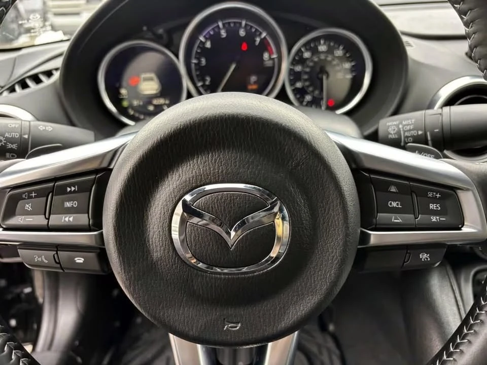 2025 Mazda ND MX-5 Miata - Image 8 of 13