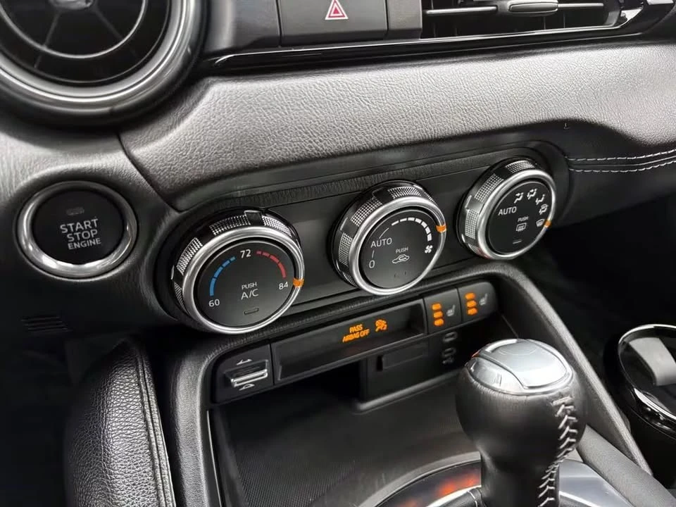 2025 Mazda ND MX-5 Miata - Image 11 of 13