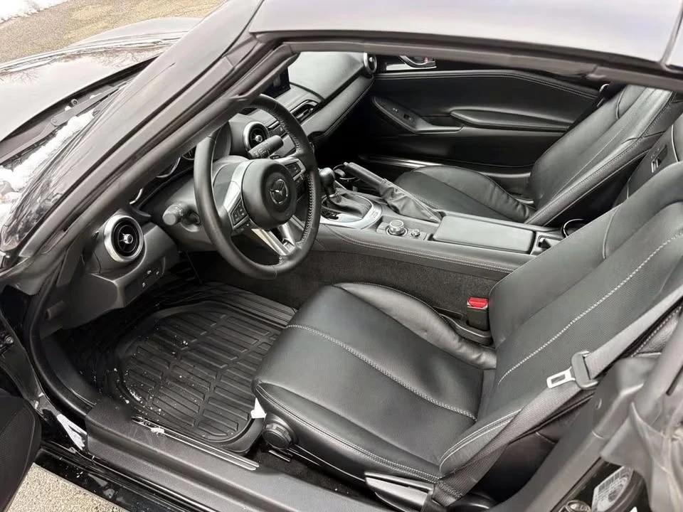 2025 Mazda ND MX-5 Miata - Image 7 of 13