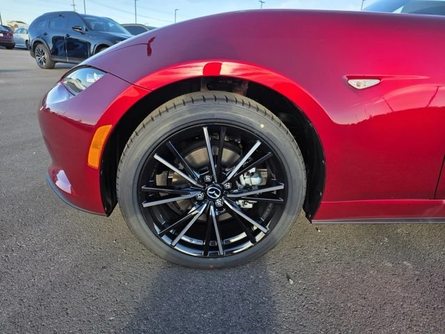 2025 Mazda ND MX-5 Miata - Image 9 of 19
