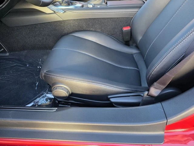 2025 Mazda ND MX-5 Miata - Image 13 of 19